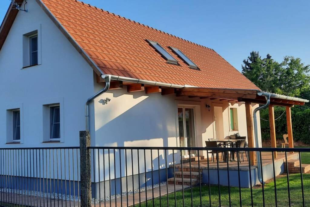 Villa Andrea Nyaralohaz Kovagoors Exterior foto